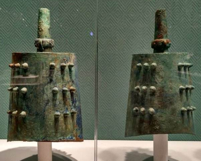 葉家山西周墓地發掘面積大,出土墓葬數量多,隨葬品類型十分豐富